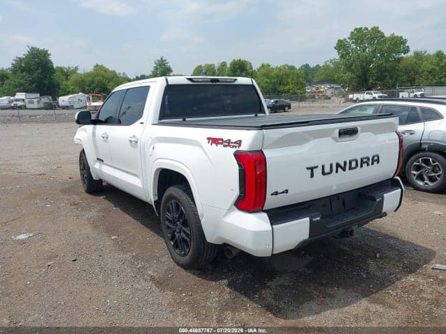 2024 TOYOTA TUNDRA SR5 3