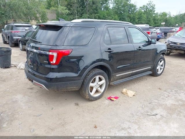 2017 FORD EXPLORER XLT 2