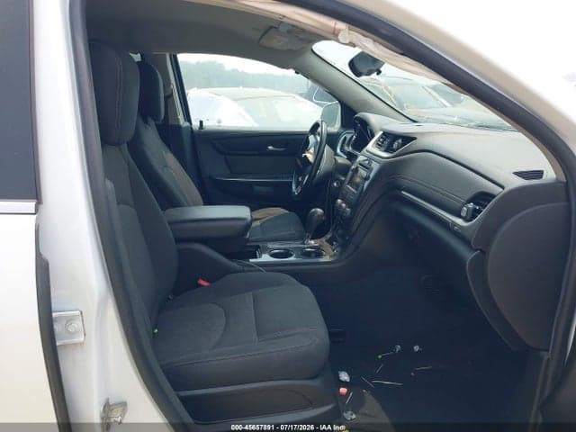 2017 CHEVROLET TRAVERSE LT 5