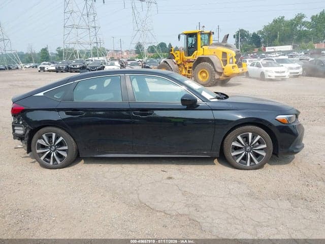 2024 HONDA CIVIC EX-L 13