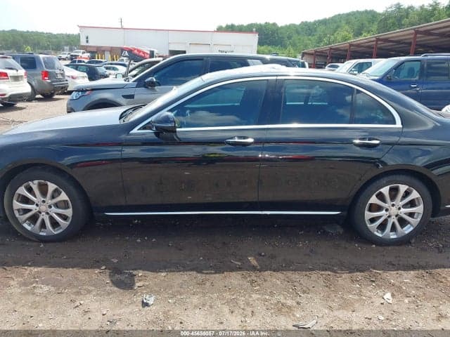 2017 MERCEDES-BENZ E 300 14