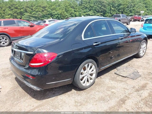 2017 MERCEDES-BENZ E 300 4