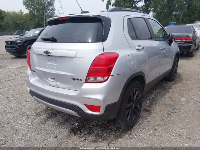 2019 CHEVROLET TRAX LT 4