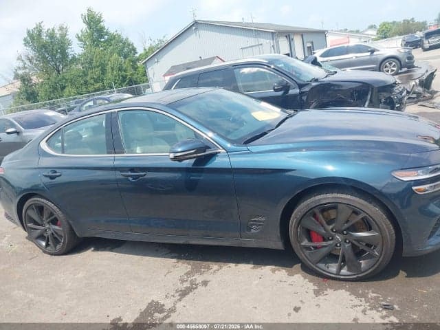 2022 GENESIS G70 3.3T AWD 13