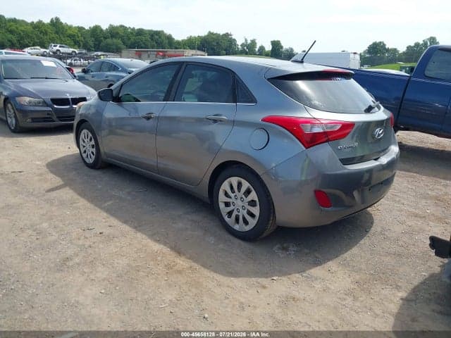 2017 HYUNDAI ELANTRA GT 3