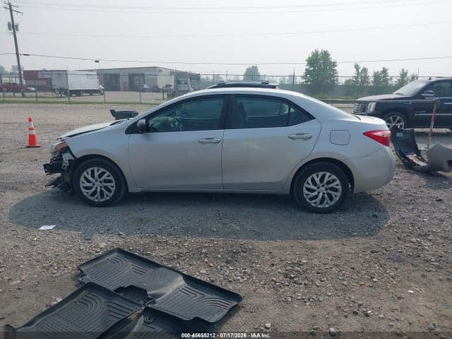 2018 TOYOTA COROLLA LE 2
