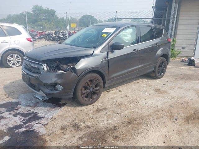 2017 FORD ESCAPE SE 2