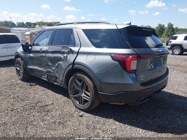 2025 FORD EXPLORER ST-LINE 3