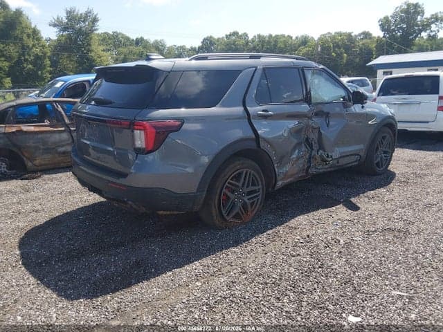 2025 FORD EXPLORER ST-LINE 4
