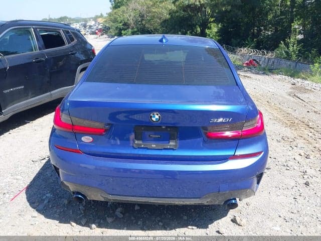 2019 BMW 330I 16