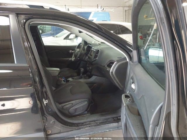2021 JEEP CHEROKEE LATITUDE 4X4 5
