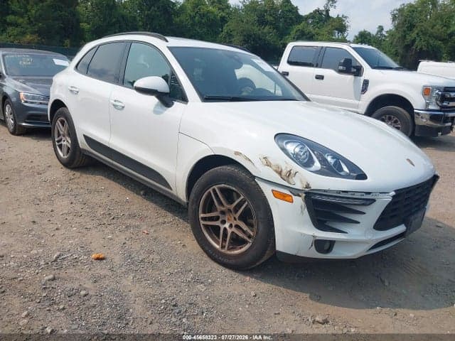 2018 PORSCHE MACAN - 1