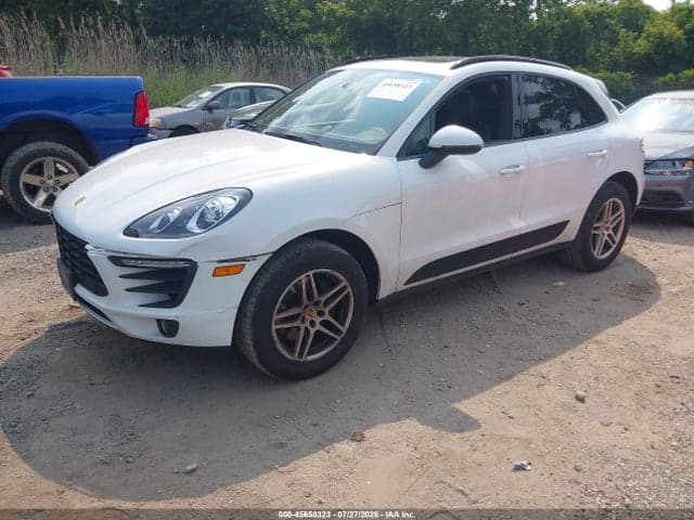 2018 PORSCHE MACAN 2