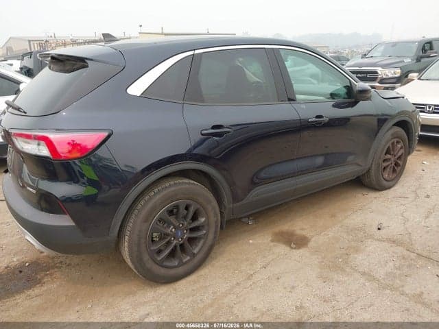 2021 FORD ESCAPE SE 4