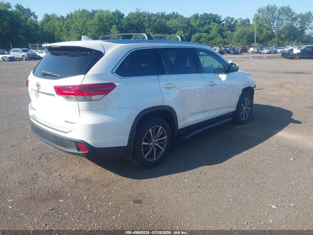 2019 TOYOTA HIGHLANDER XLE 5