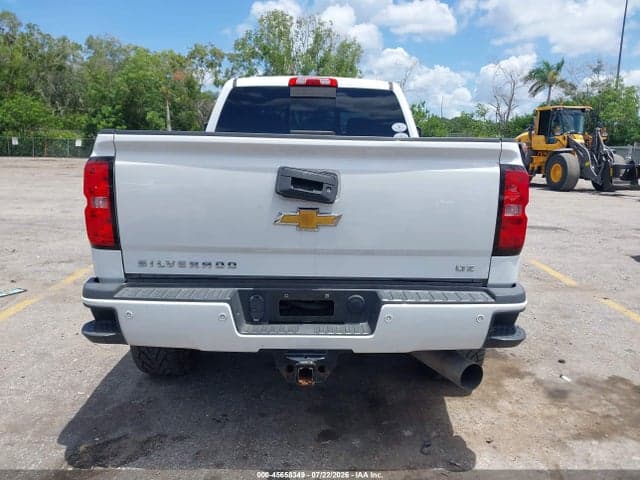2018 CHEVROLET SILVERADO 2500HD LTZ 16