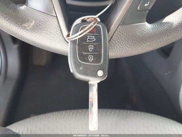 2017 HYUNDAI SANTA FE SPORT 2.4L 11