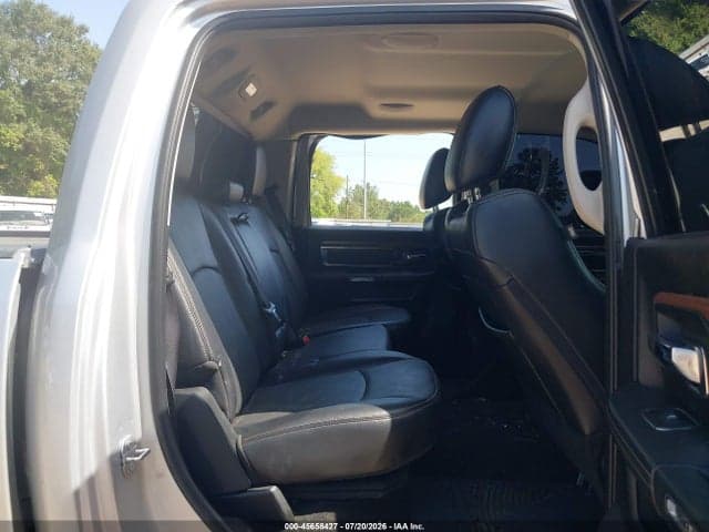 2017 RAM 2500 LARAMIE 4X4 6'4 BOX 8
