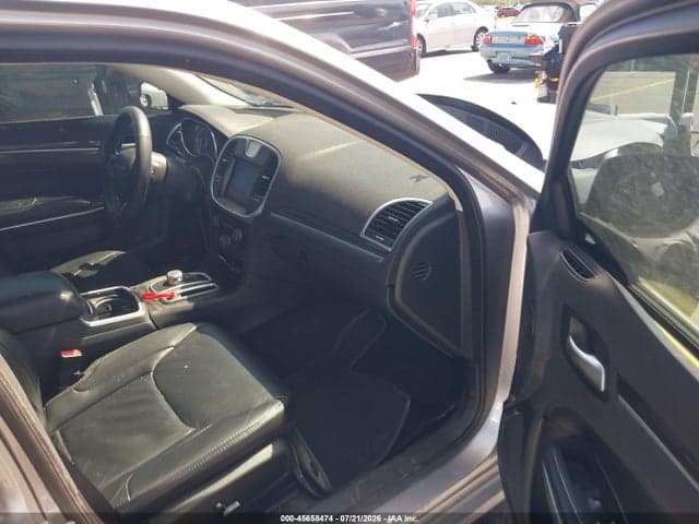 2017 CHRYSLER 300 LIMITED 5