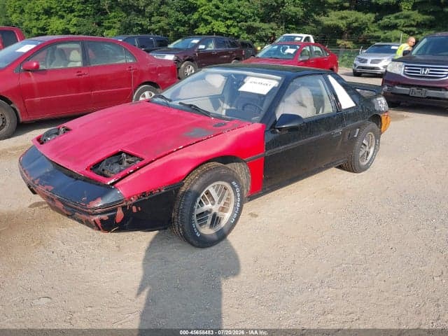1985 PONTIAC FIERO SPORT 2