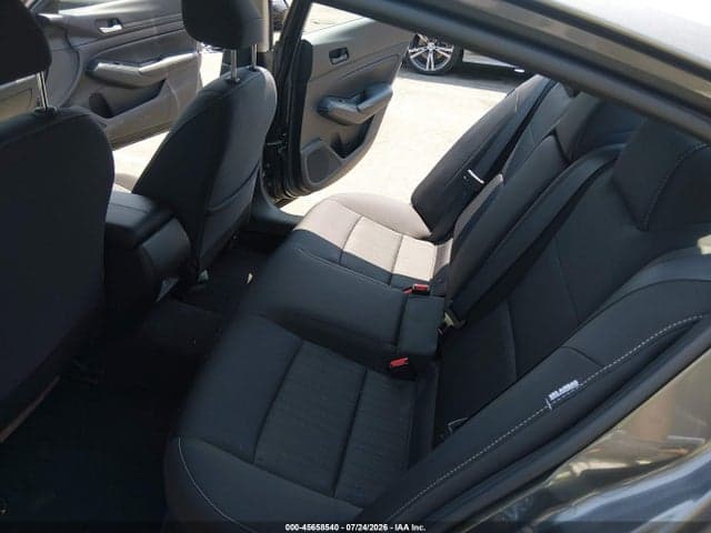 2024 NISSAN ALTIMA SV INTELLIGENT AWD 8