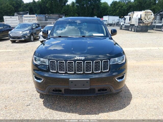 2019 JEEP GRAND CHEROKEE LAREDO E 4X4 6