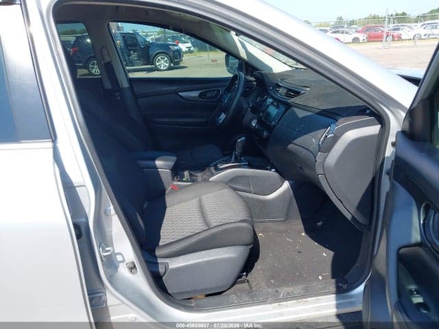 2019 NISSAN ROGUE S 5