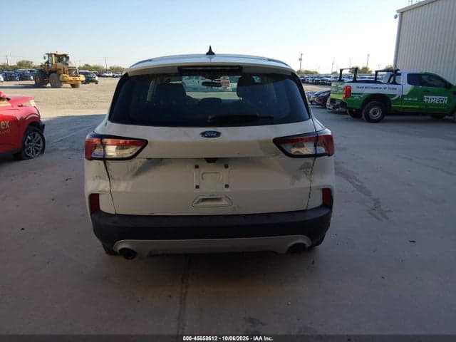 2022 FORD ESCAPE S 17