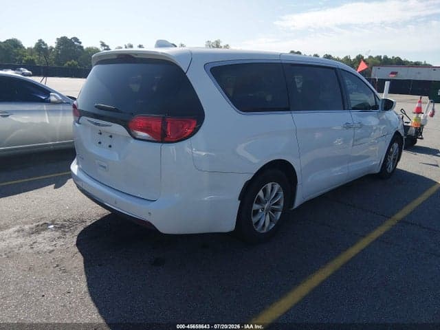 2018 CHRYSLER PACIFICA TOURING PLUS 4