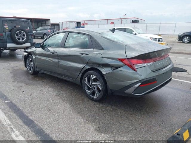 2025 HYUNDAI ELANTRA SEL SPORT 3