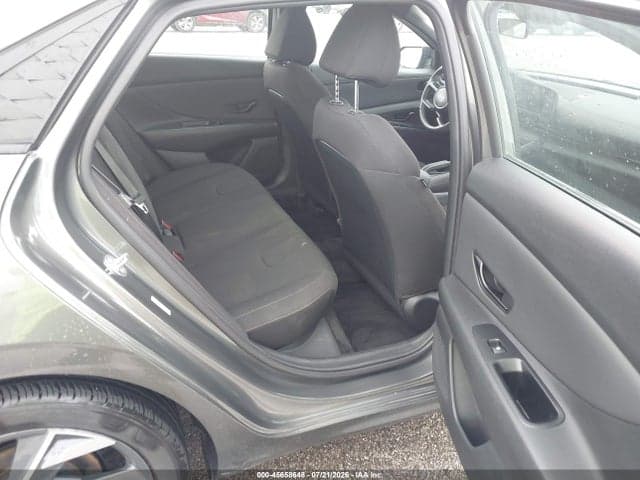 2025 HYUNDAI ELANTRA SEL SPORT 8