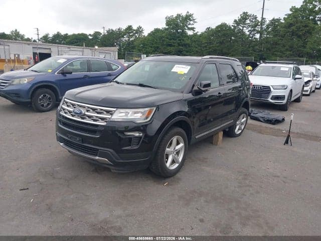 2018 FORD EXPLORER XLT 2