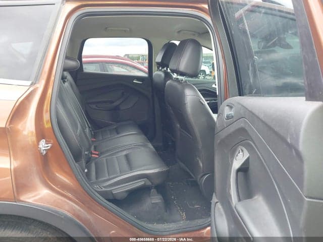 2017 FORD ESCAPE TITANIUM 8