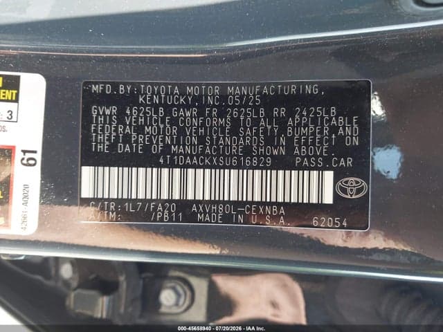 2025 TOYOTA CAMRY LE 9