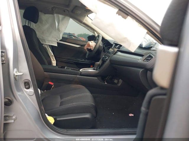 2018 HONDA CIVIC EX 5