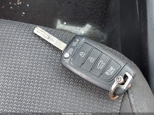 2021 HYUNDAI ACCENT SE 11
