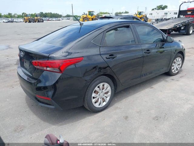 2021 HYUNDAI ACCENT SE 4