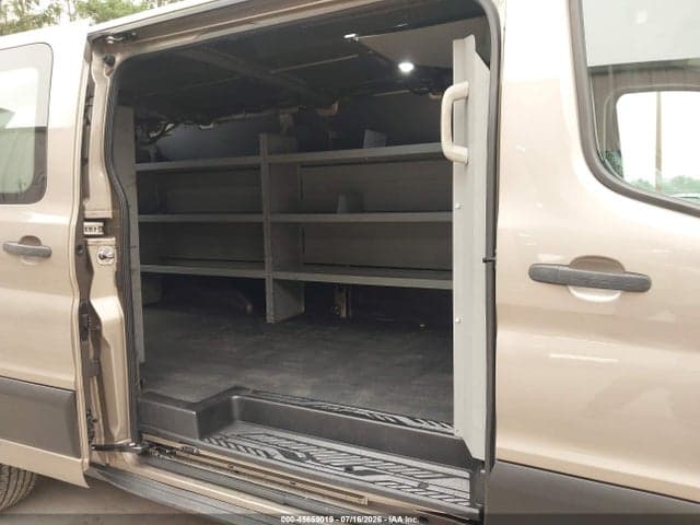 2020 FORD TRANSIT T-250 8