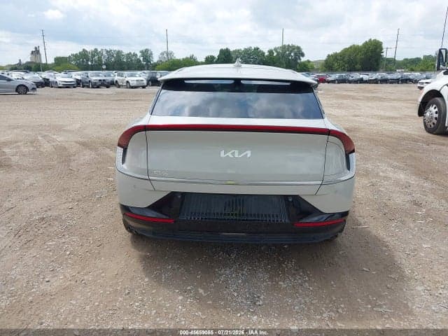 2022 KIA EV6 WIND 16