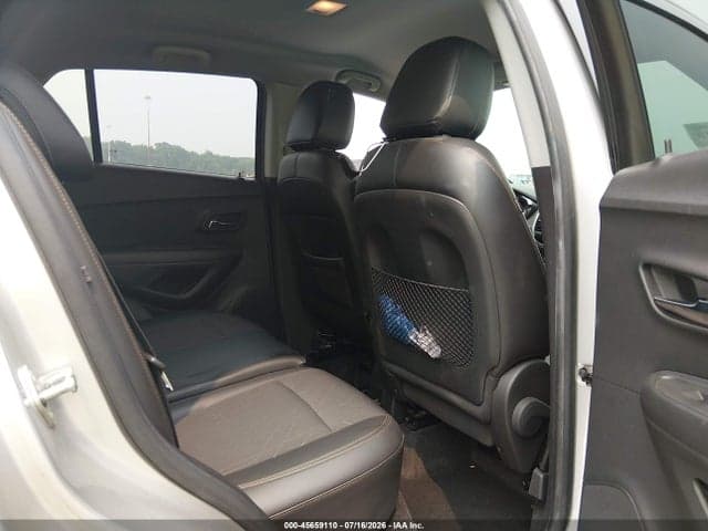 2017 CHEVROLET TRAX LT 8