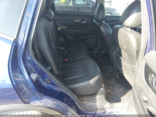 2017 NISSAN ROGUE S/SL/SV 8