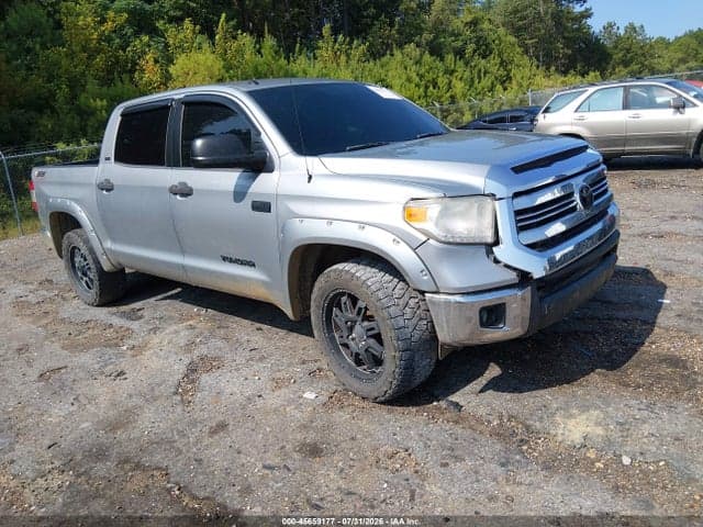 2017 TOYOTA TUNDRA SR5 5.7L V8 - 1