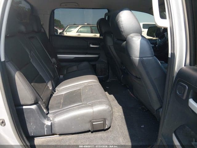 2017 TOYOTA TUNDRA SR5 5.7L V8 8