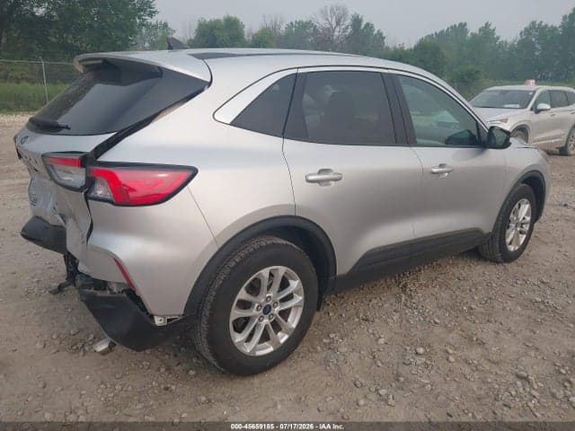 2020 FORD ESCAPE SE 4