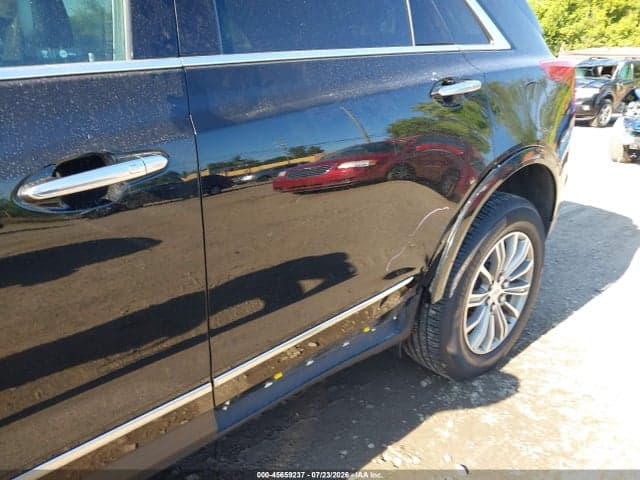 2018 CADILLAC XT5 LUXURY 17