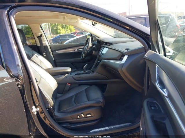 2018 CADILLAC XT5 LUXURY 5