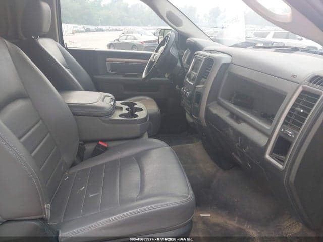 2018 RAM 2500 TRADESMAN 4X2 8' BOX 5