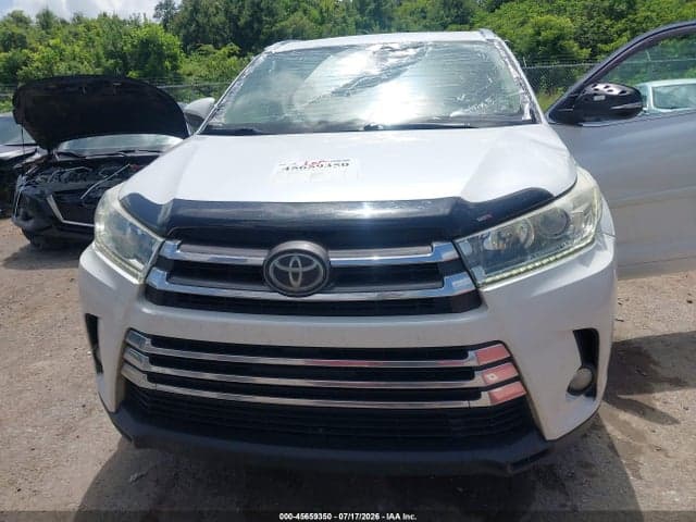 2018 TOYOTA HIGHLANDER LIMITED 6