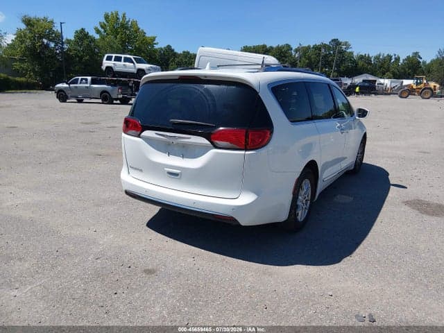 2020 CHRYSLER PACIFICA TOURING L 4