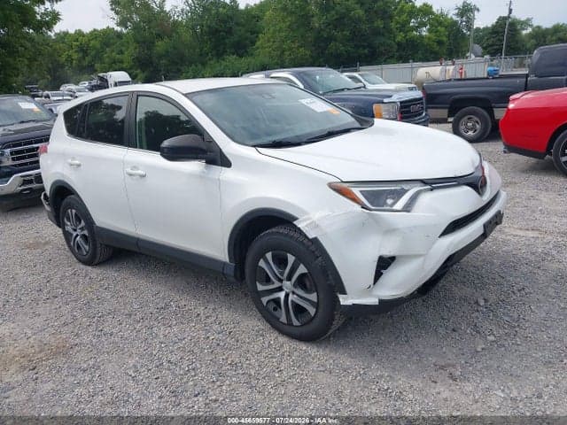 2018 TOYOTA RAV4 LE 1